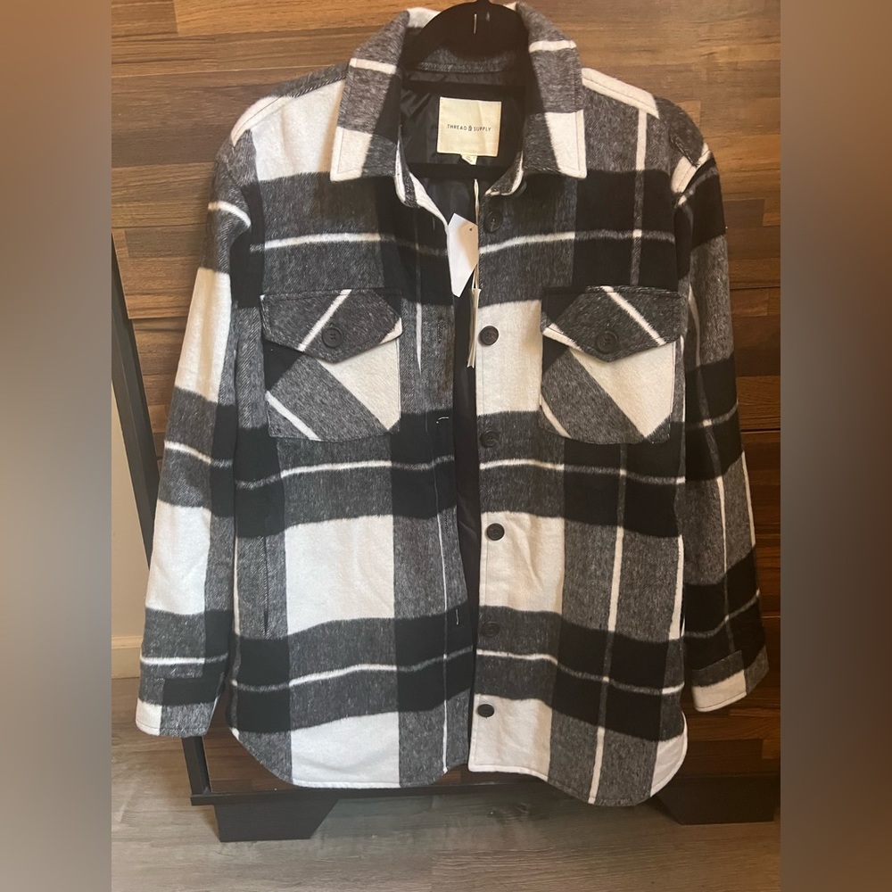 New with tags never work black & white plaid shacket